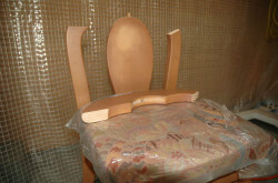 ドレッサーの椅子