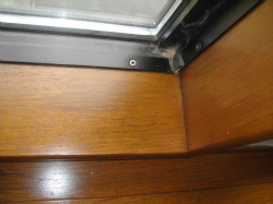 窓台･窓枠の干割れ修理